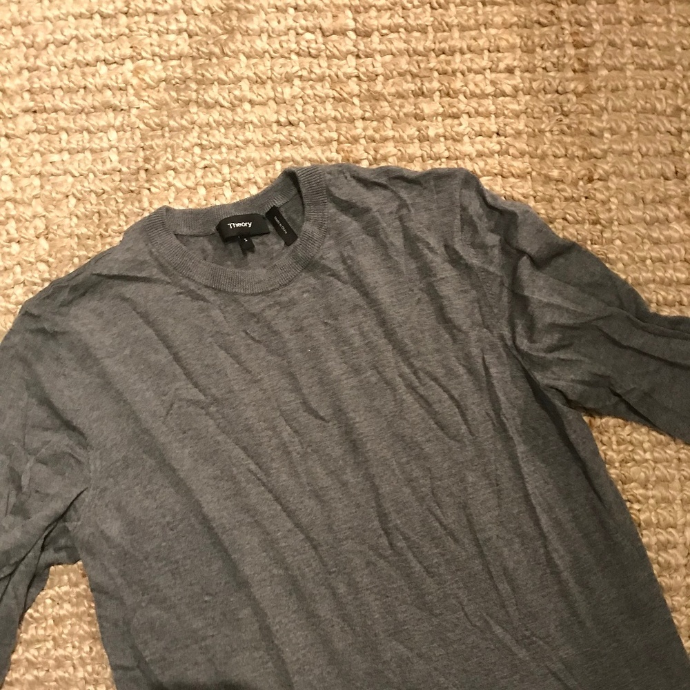 Theory Merino Wool Sweater in S